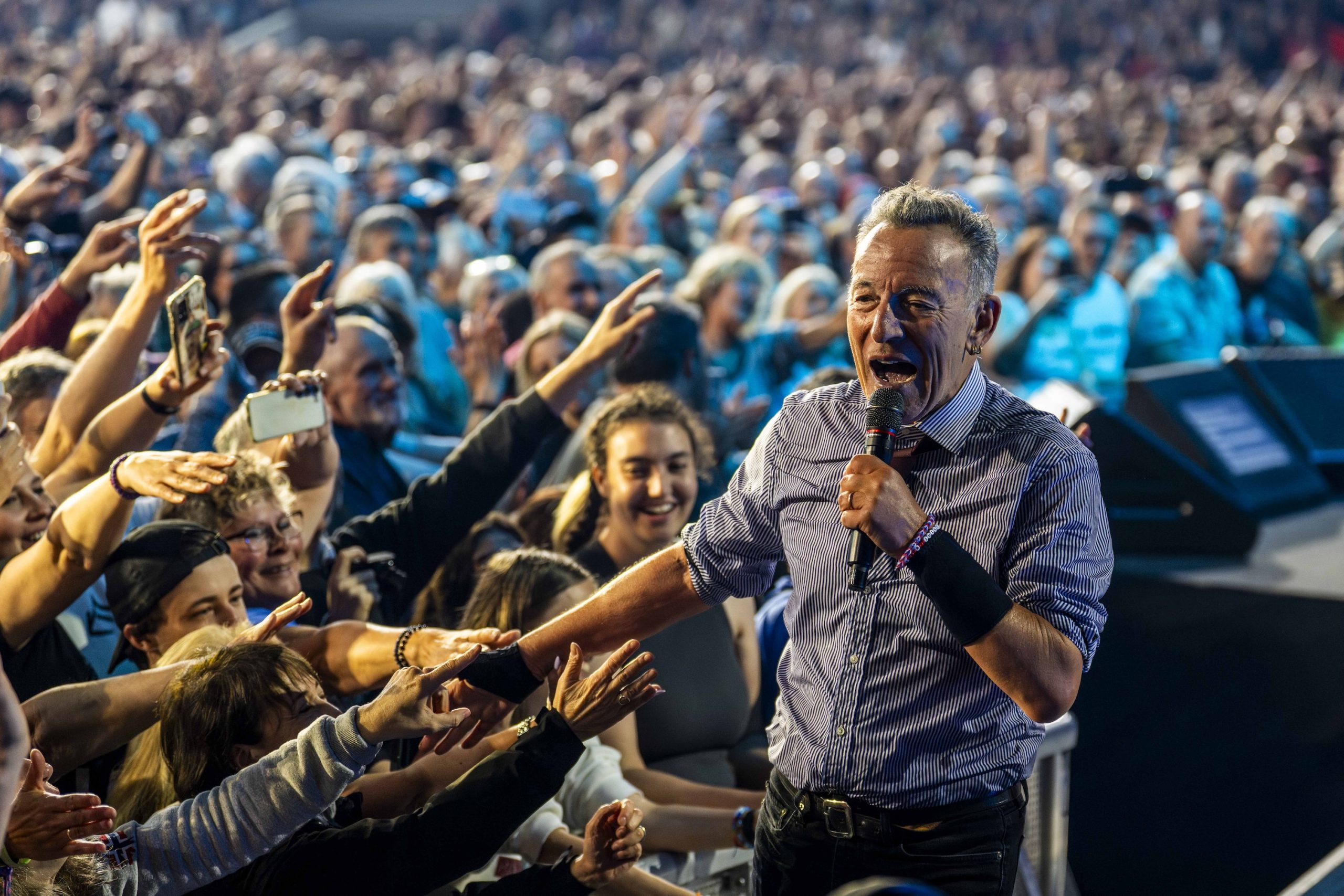 Bruce Springsteen & E Street Band at Stade Pierre Mauroy, Lille, France on May 27, 2025.