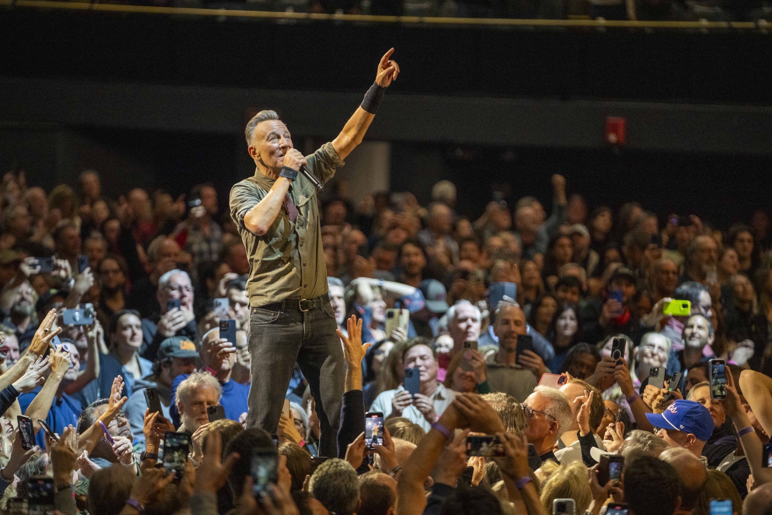 Bruce Springsteen & E Street Band at Kia Forum, Inglewood, California on April 4, 2024.