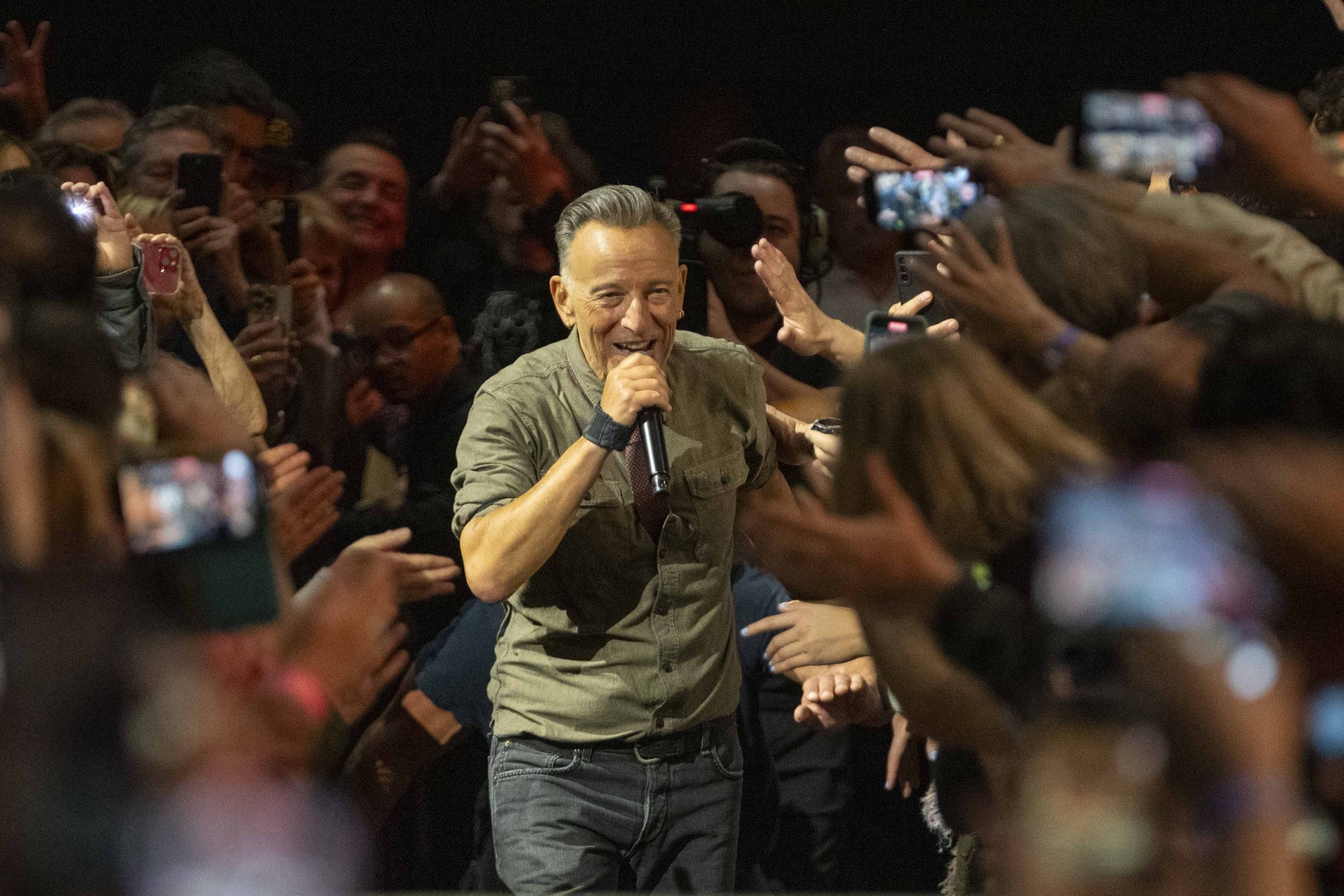 Bruce Springsteen & E Street Band at Kia Forum, Inglewood, California on April 4, 2024.