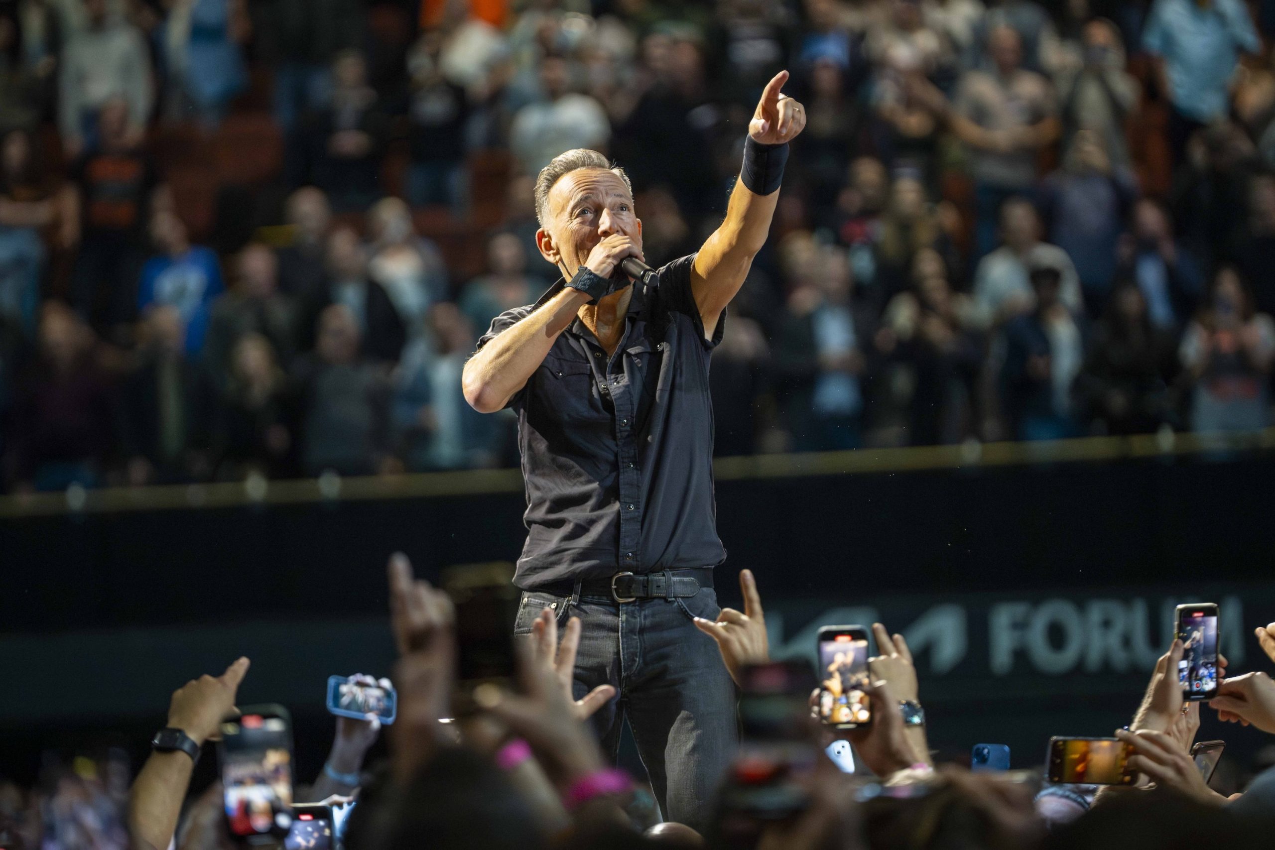 Bruce Springsteen & E Street Band at Kia Forum, Inglewood, California on April 7, 2024.