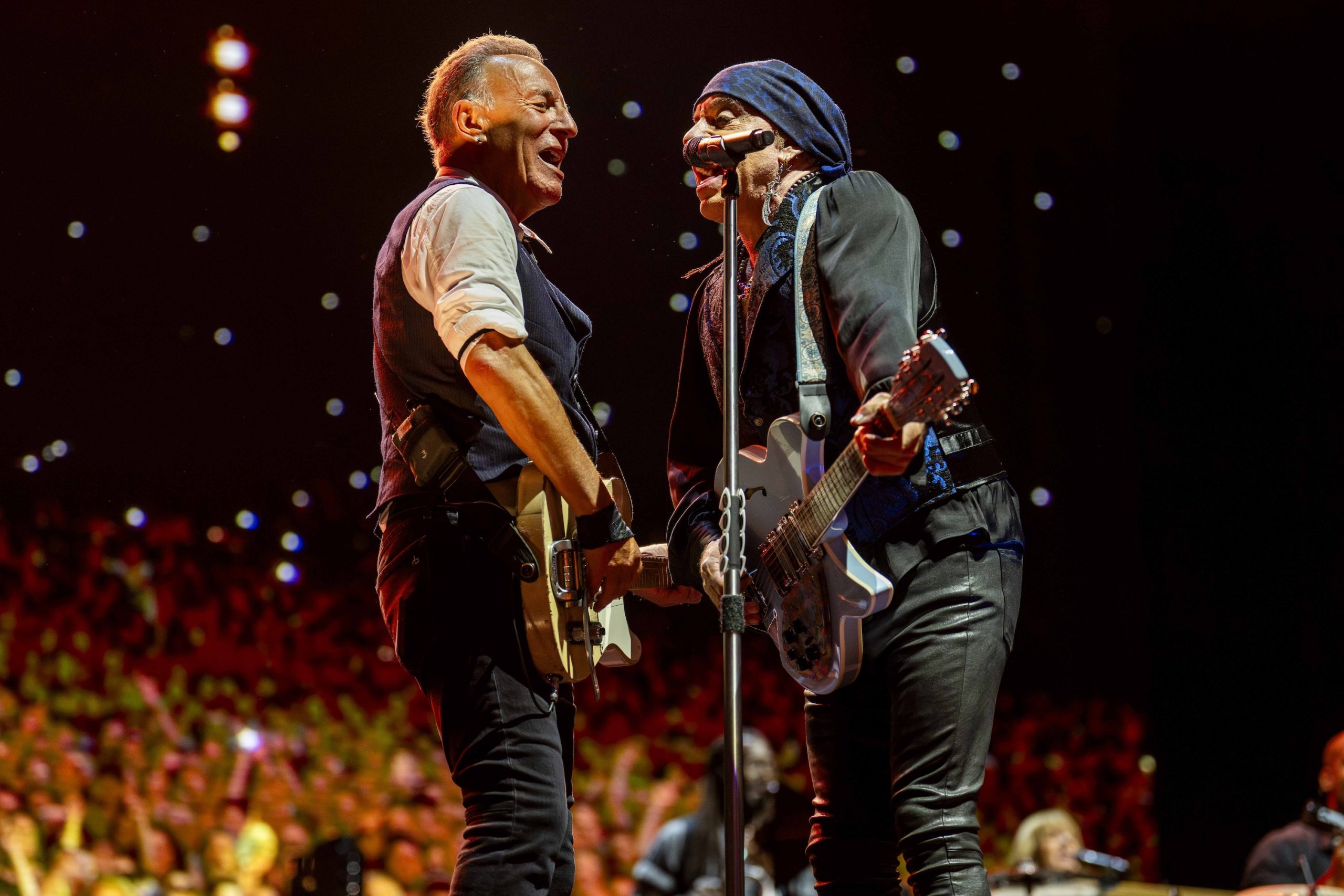 Bruce Springsteen & E Street Band at Orange Vélodrome, Marseille, France on May 31, 2025.