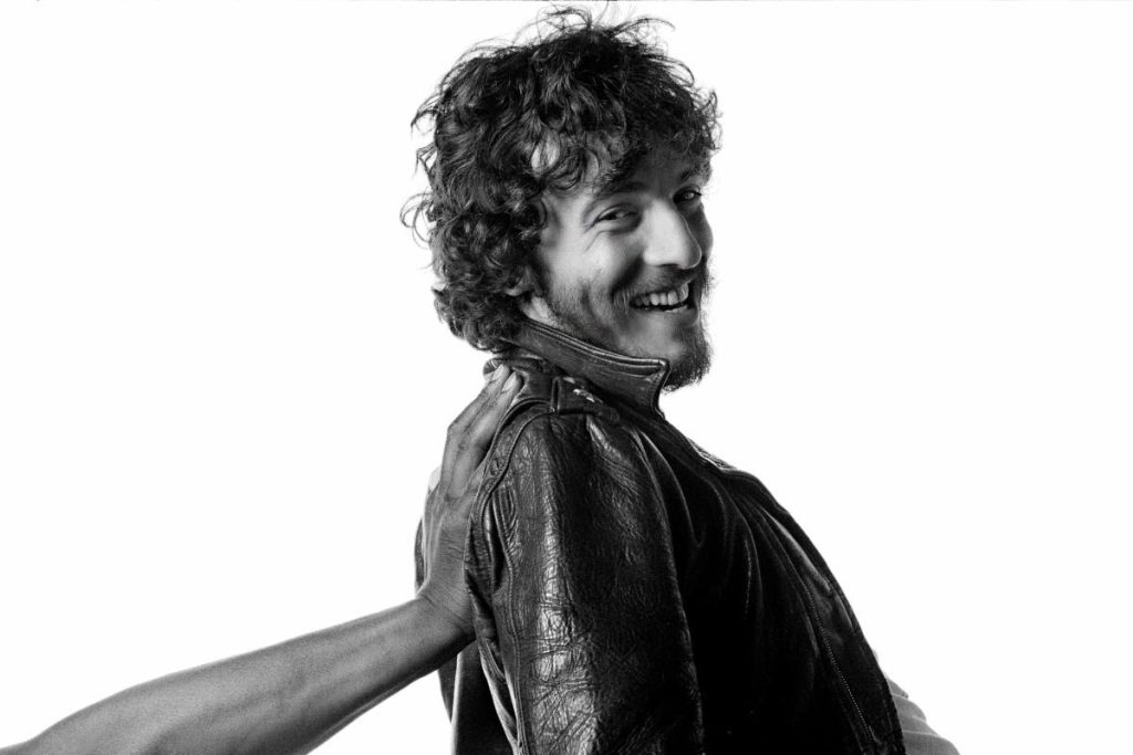 SONY MUSIC CELEBRATES 50 YEARS OF BRUCE SPRINGSTEEN’S ‘BORN TO RUN’ WITH FIRST OFFICIAL RELEASE OF ‘LONELY NIGHT IN THE PARK’